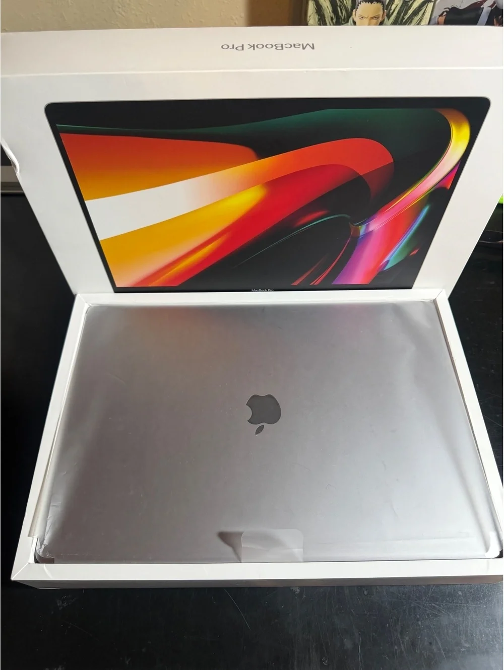 Macbook pro 16” MacOS 2025 Tahoe 26.5, ram 64gb, ssd 512gb, Apple I9-Core, A+
